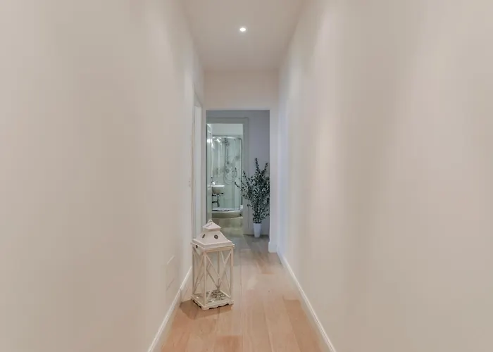Sophie's Flat *